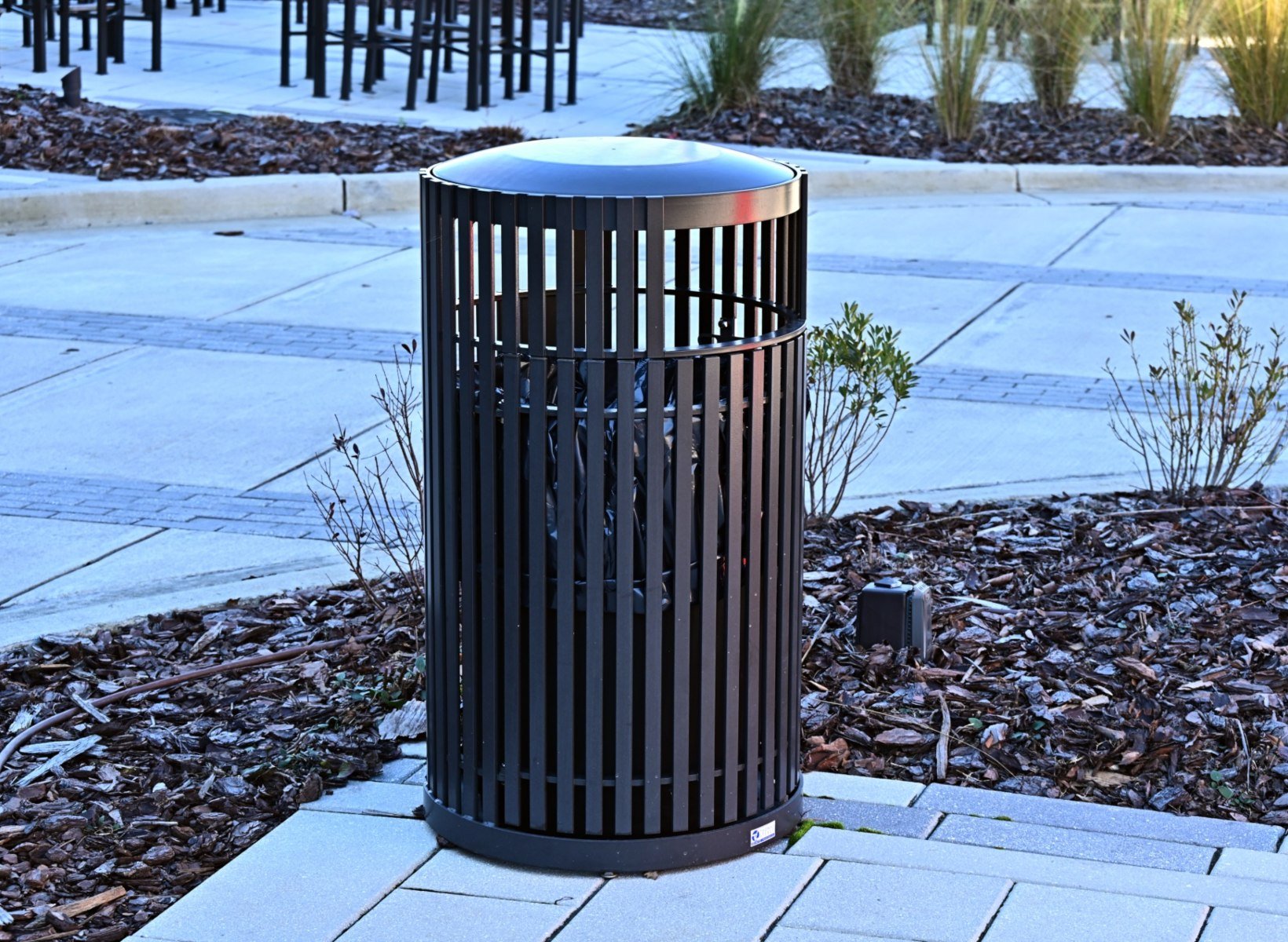 TS-Chandler-Trash-CHTR-32SO-Bronze-1