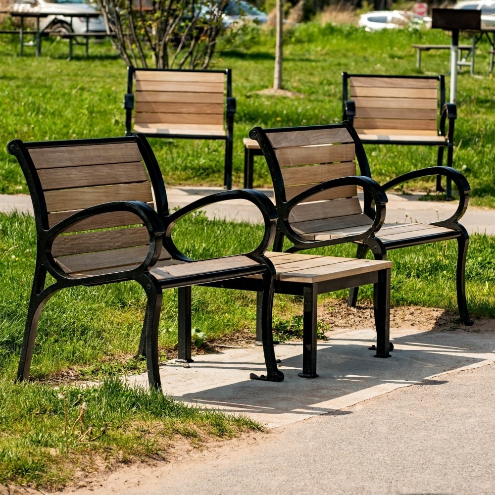 TS-Cunningham-Bench-CNB-2-WI-Black-2