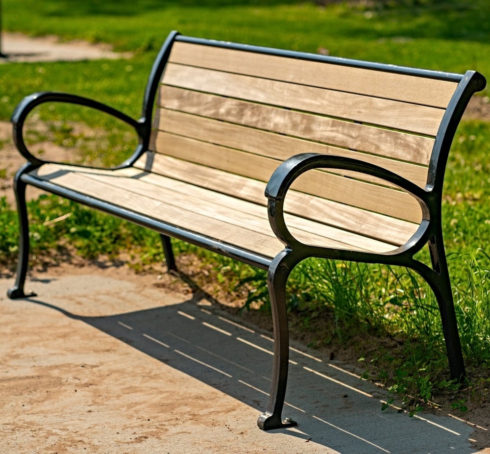 TS-Cunningham-Bench-CNB-6-WI-Black-1-3