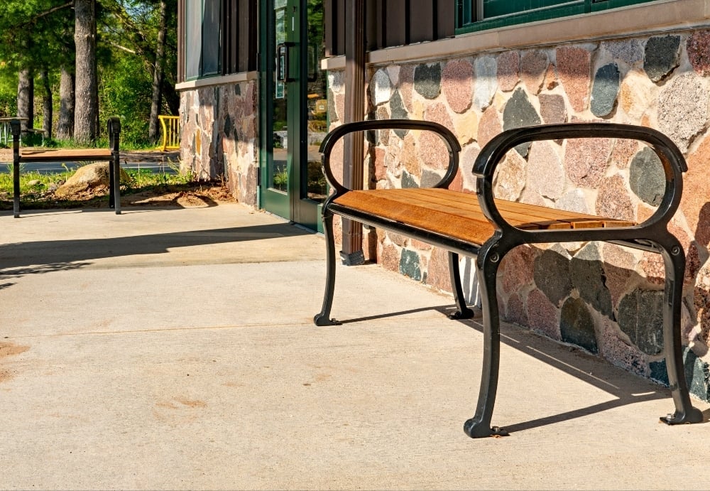 TS-Cunningham-Bench-CNF-4-WI-Black-2-2