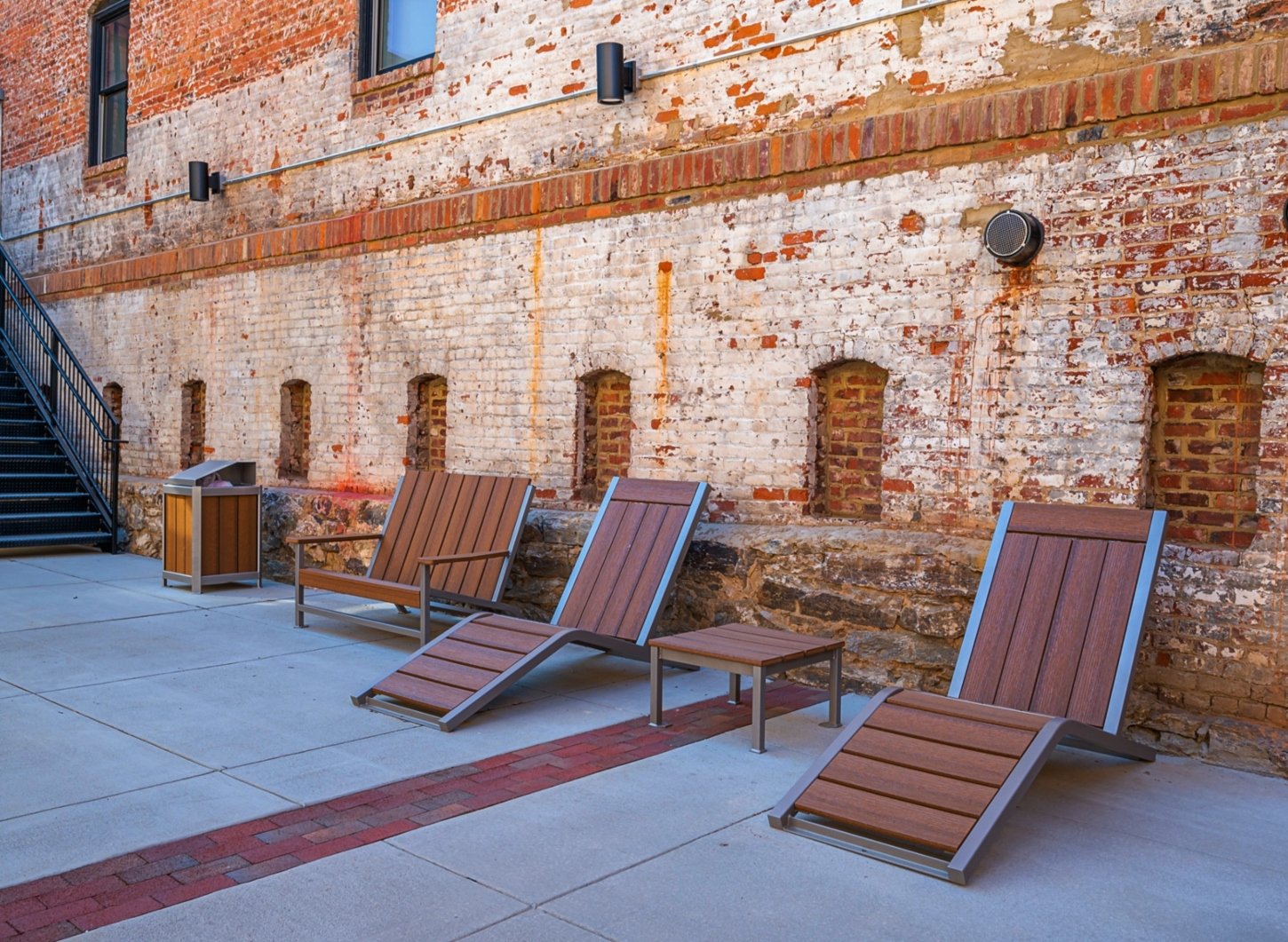 TS-Monona-Lounge-MNL-ERM-P-10