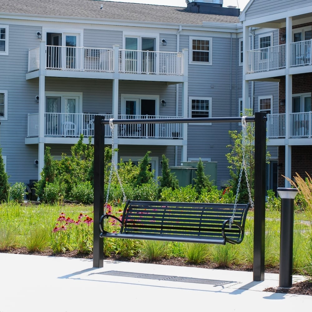 thomas-steele-langdon-swing-bench-labs-25