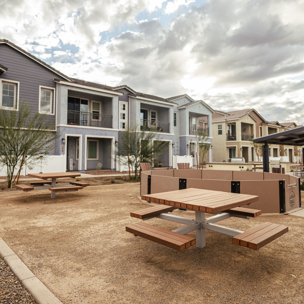 thomas-steele-site-furnishings-mesa-9