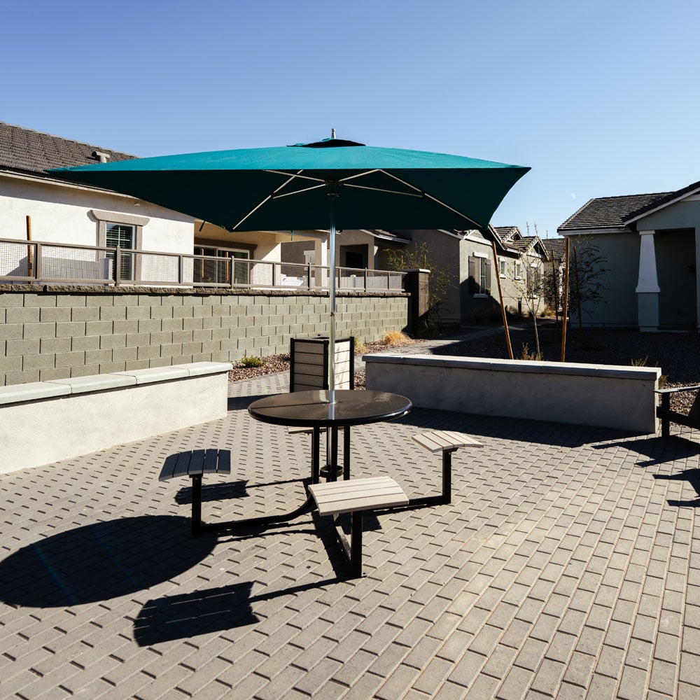 thomas-steele-site-furnishings-queencreek-1