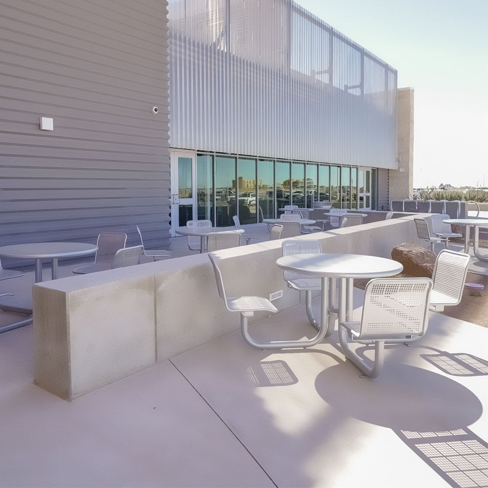 thomas-steele-state-street-courtyard-table-core-nm-3