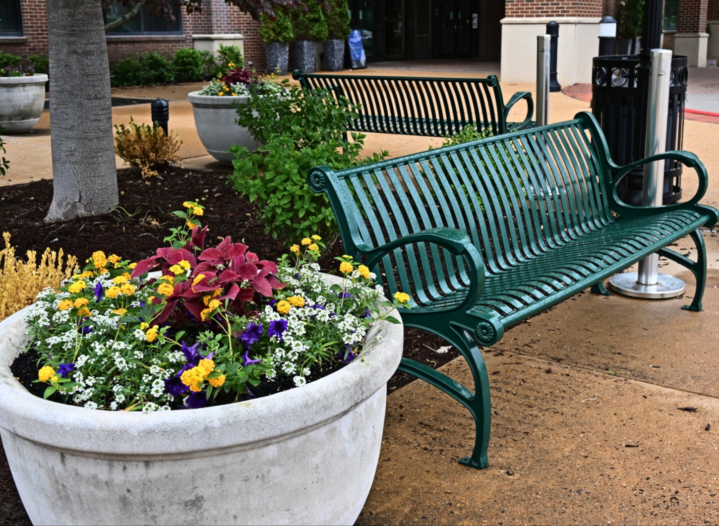 Thomas Steele Site Furnishings In Missouri